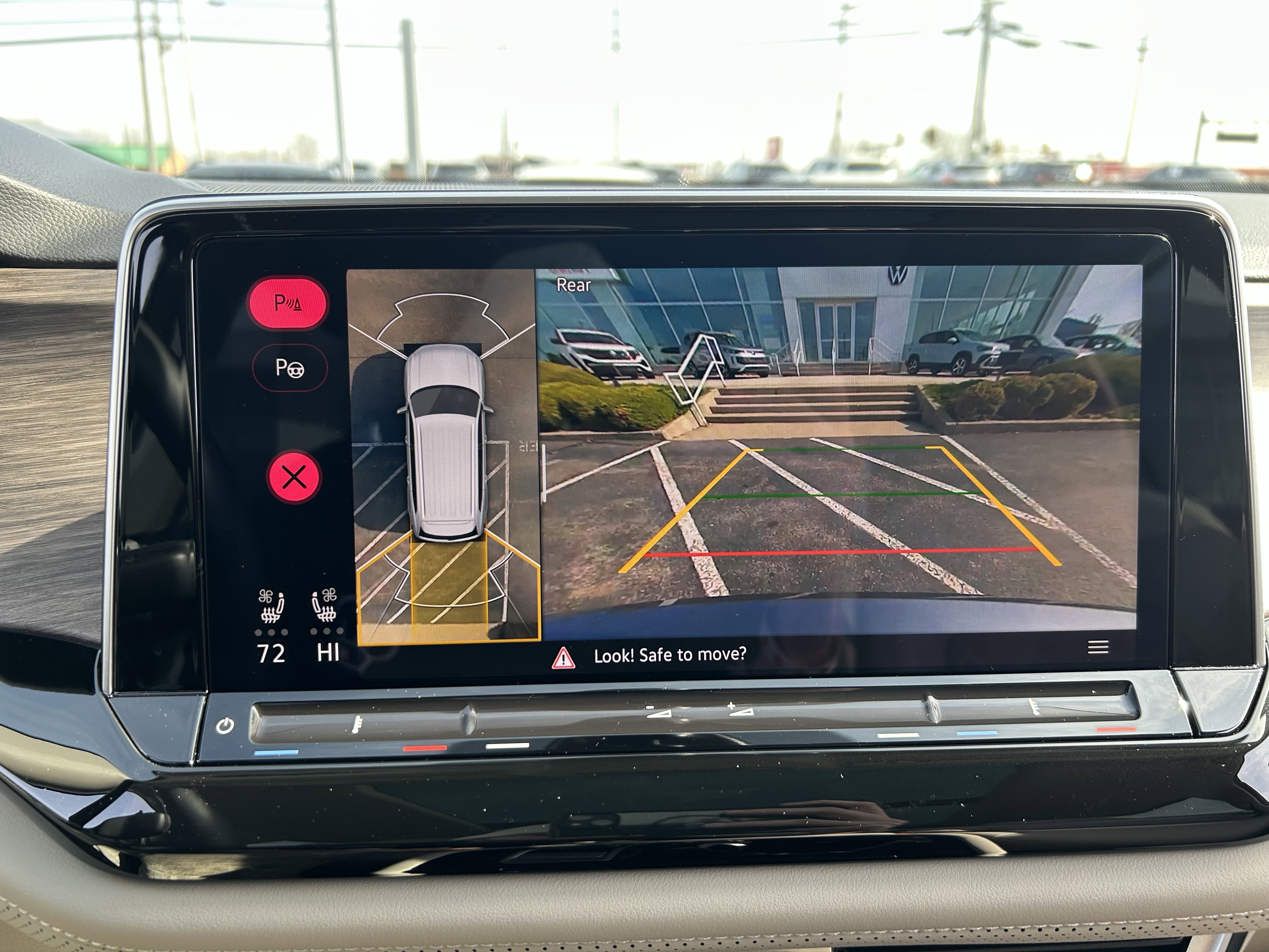 Certified 2025 Volkswagen Atlas SEL Premium R-Line image 14