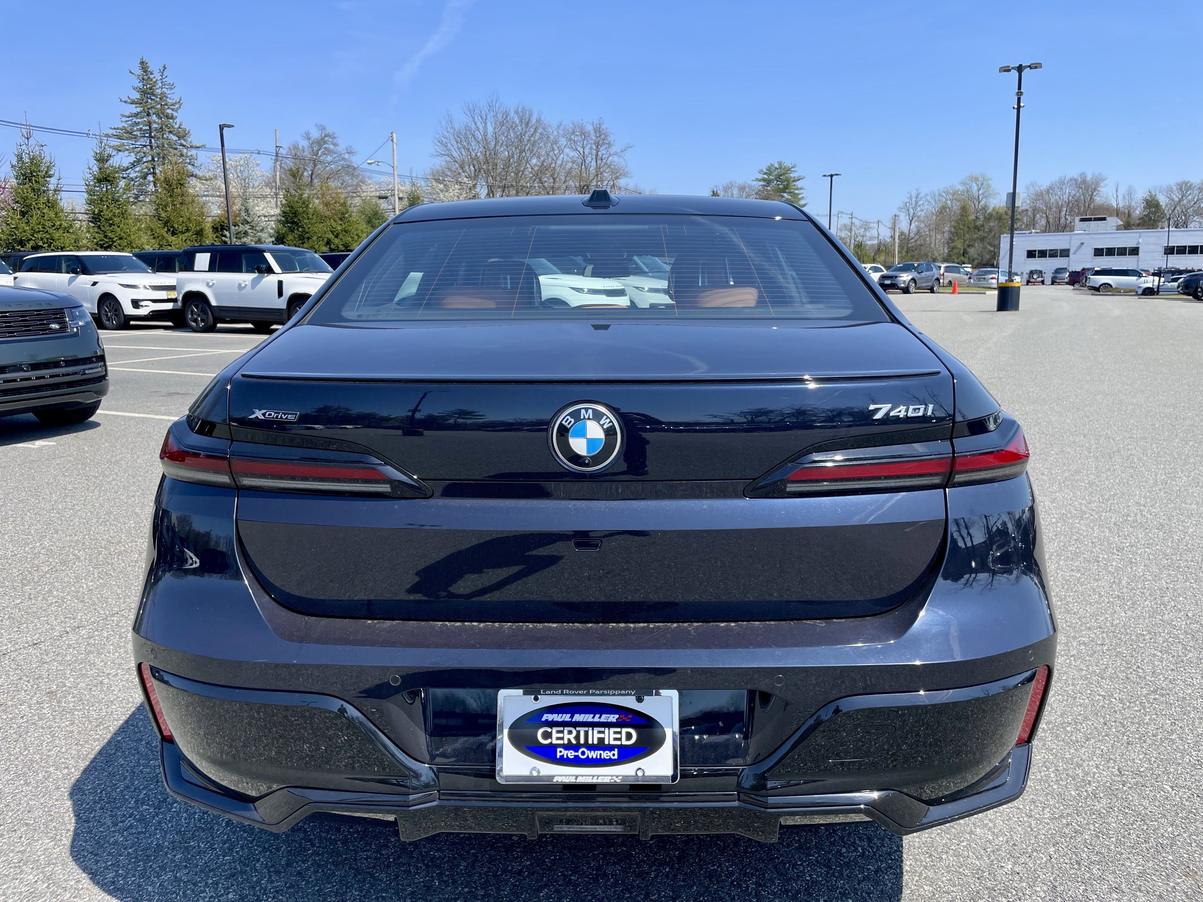 Used 2025 BMW 740i xDrive image 6