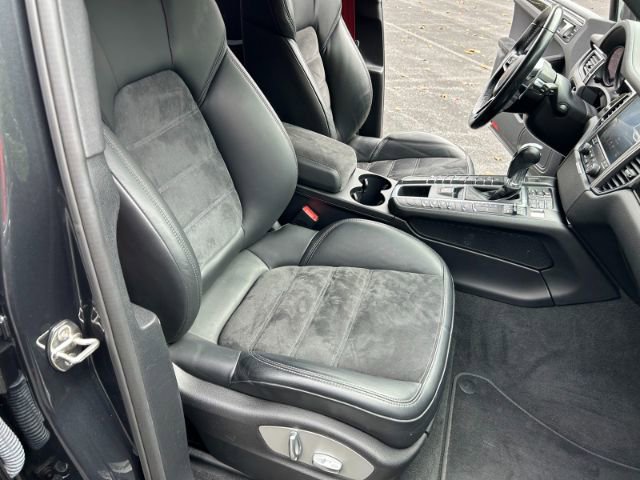 Used 2018 Porsche Macan GTS image 27