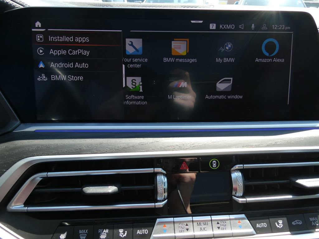 Used 2022 BMW X7 xDrive40i w/ Premium Package image 41