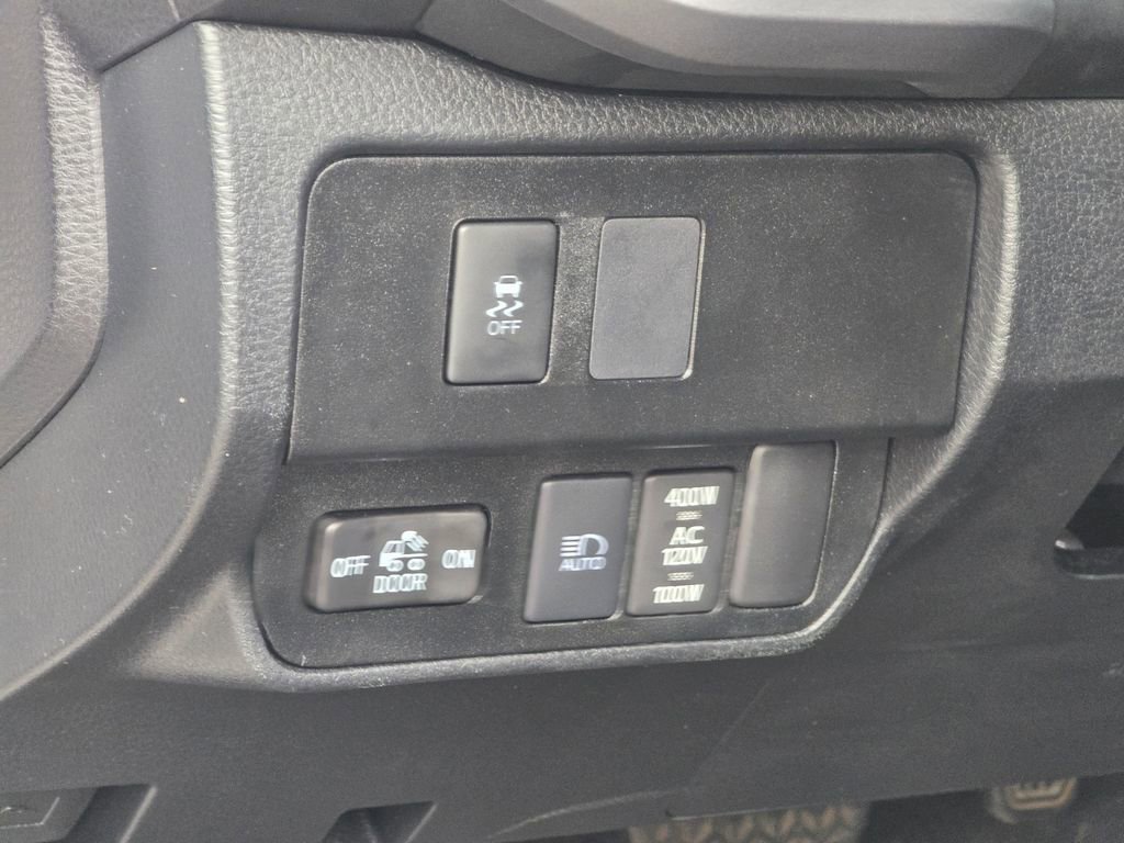 Used 2021 Toyota Tacoma TRD Off-Road w/ TRD Premium Off Road Package image 34