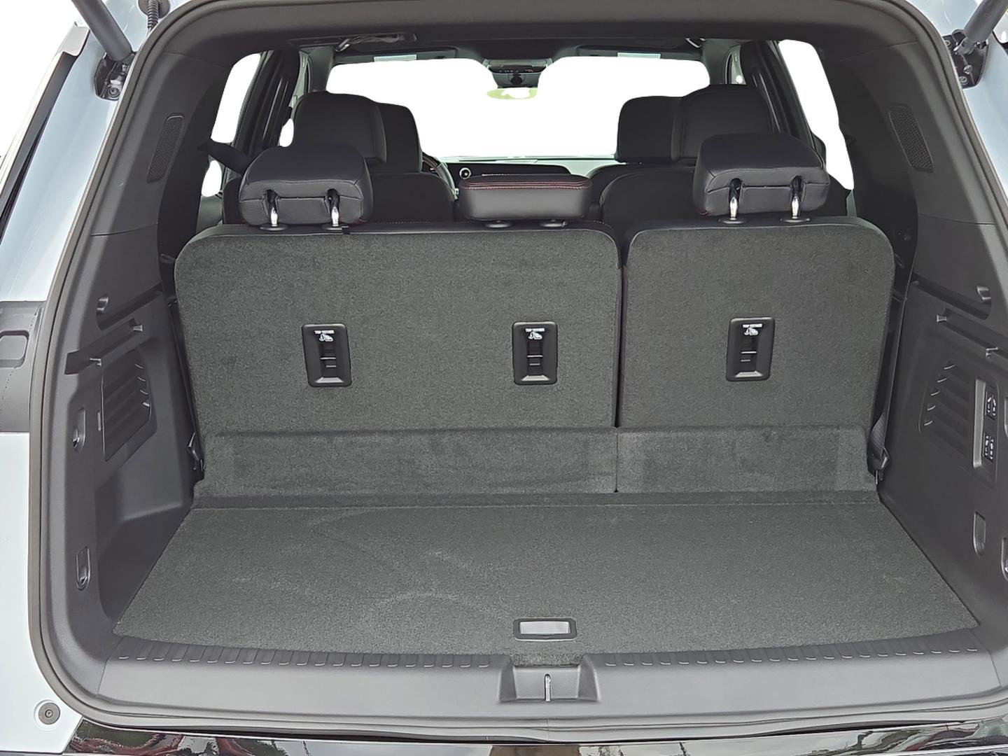 New 2026 Chevrolet Traverse RS image 13