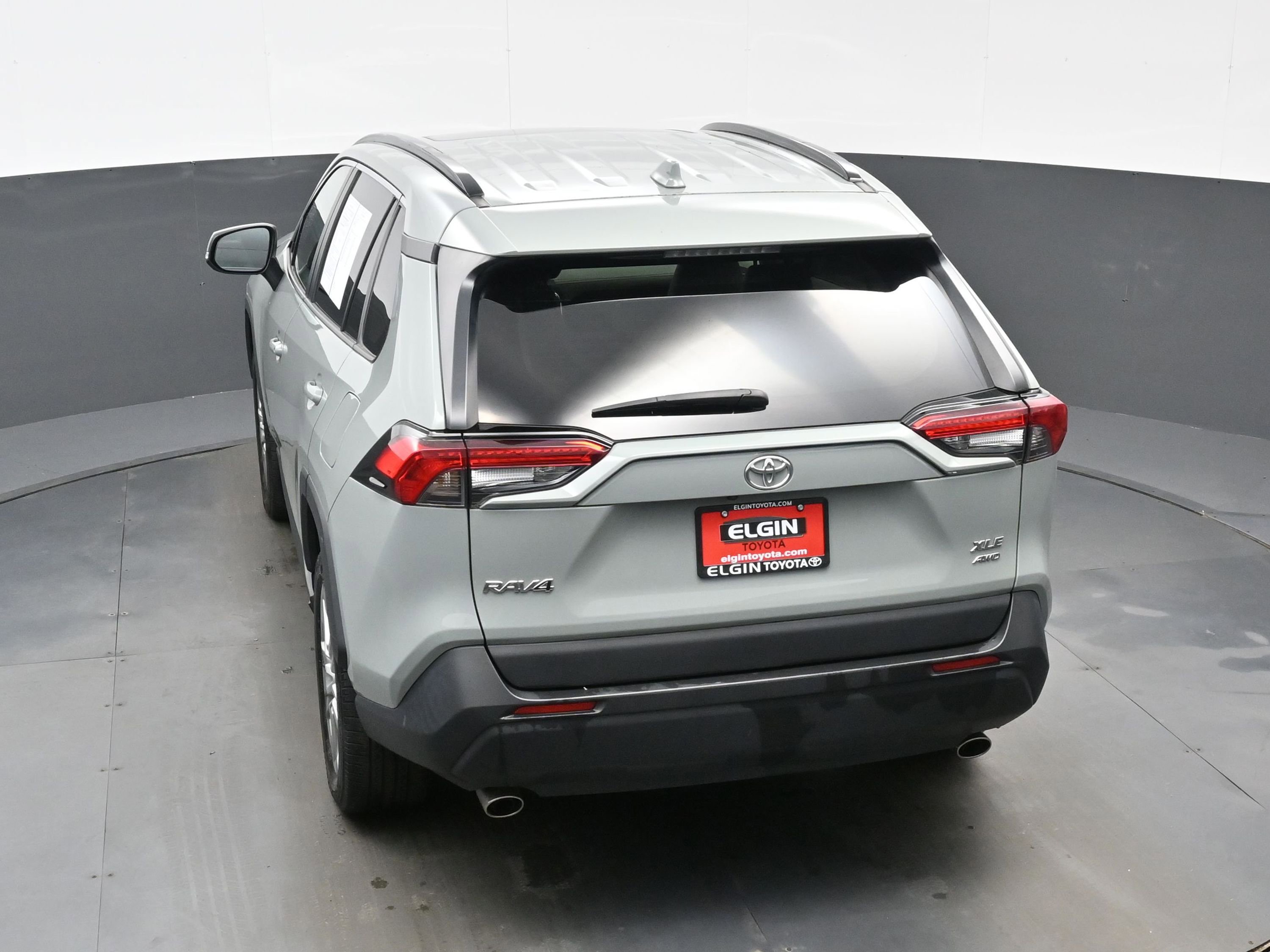 Used 2023 Toyota RAV4 XLE Premium AWD/4WD image 41