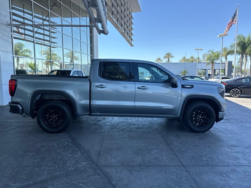Used 2023 GMC Sierra 1500 Elevation RWD image 3