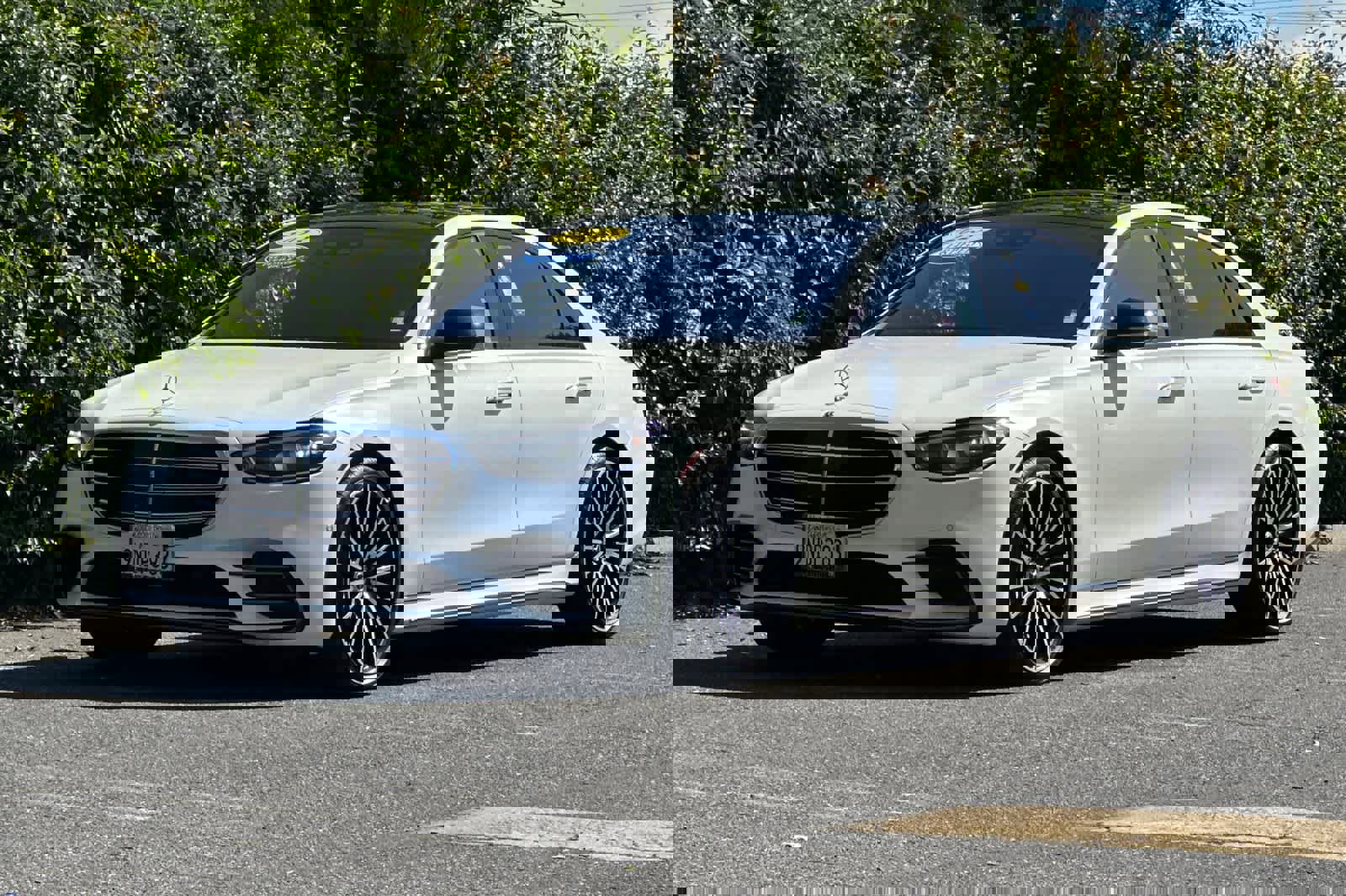 Certified 2023 Mercedes-Benz S 580 4MATIC Sedan w/ AMG Line image 7