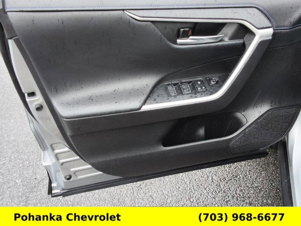 Used 2022 Toyota RAV4 XSE w/ XSE Grade Weather Package AWD/4WD image 23