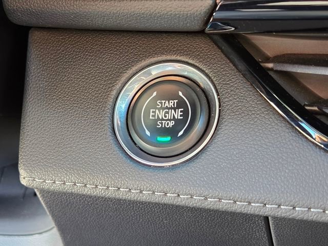 Used 2025 Buick Enclave Preferred FWD image 35