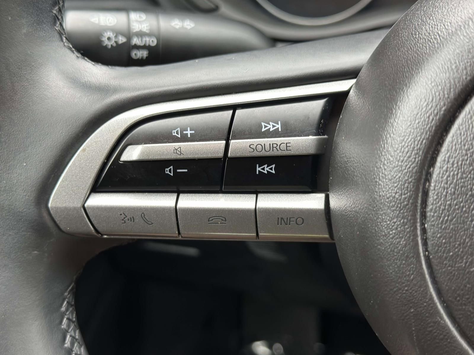 Used 2022 MAZDA CX-30 AWD 2.5 S w/ Select Package image 14