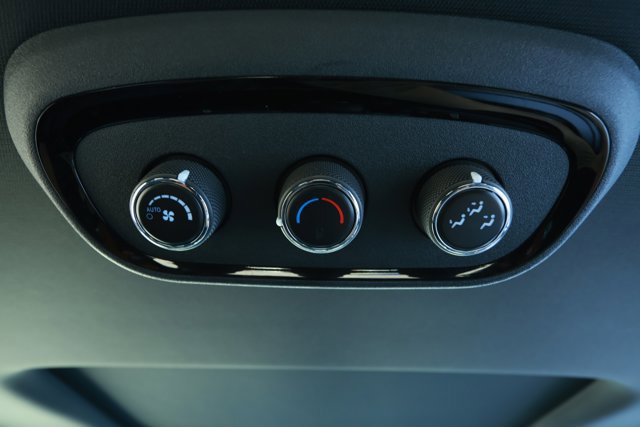 Certified 2024 Dodge Durango GT image 32
