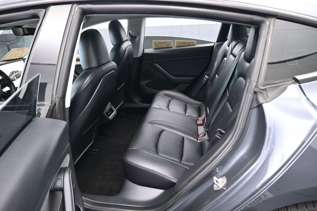 Used 2023 Tesla Model 3 Standard Range RWD image 26