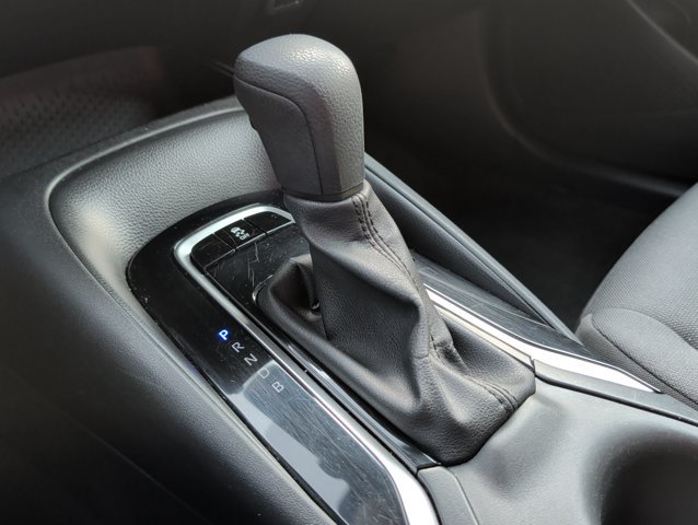 Used 2024 Toyota Corolla LE FWD image 17