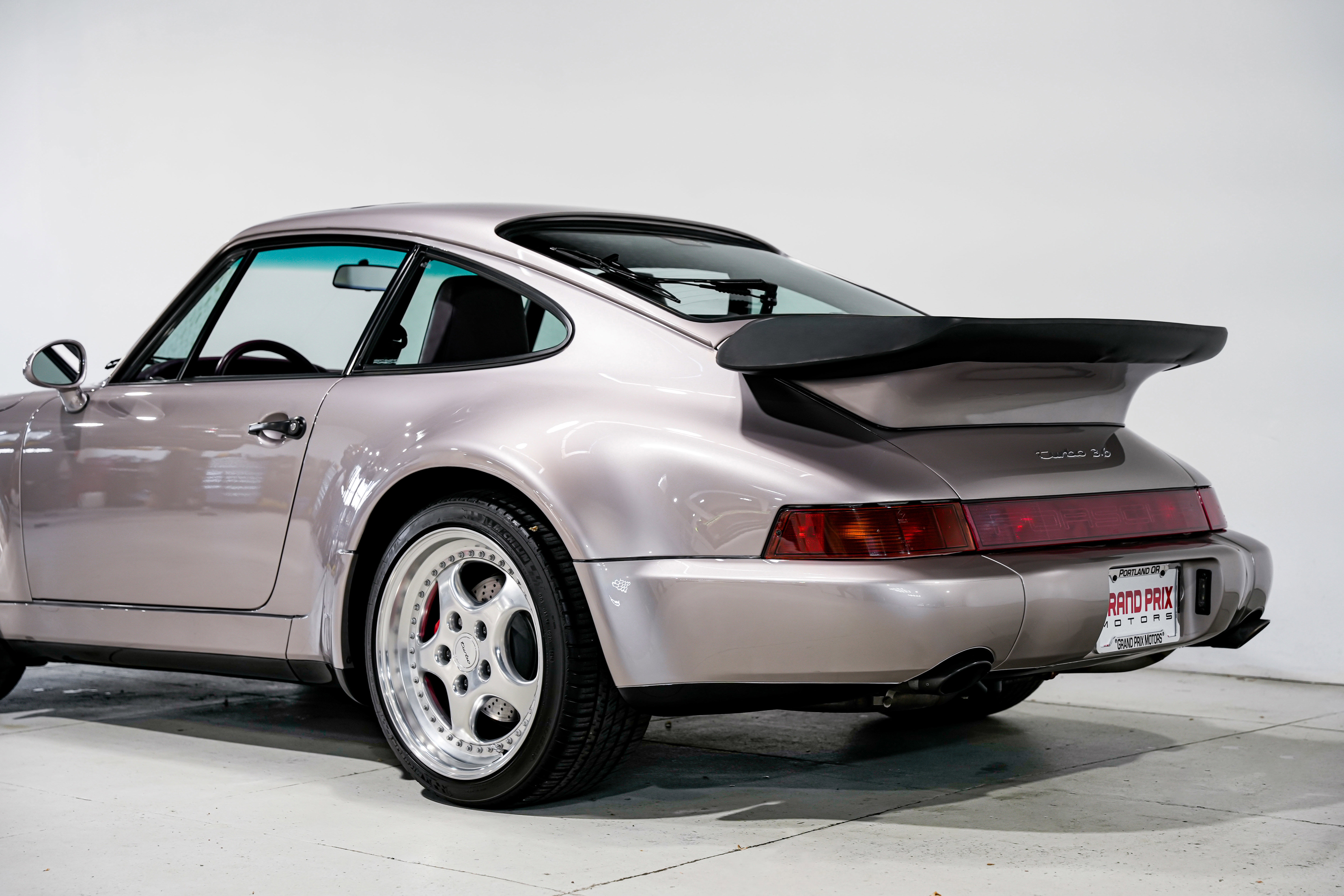 Used 1994 Porsche 911 Turbo RWD image 39