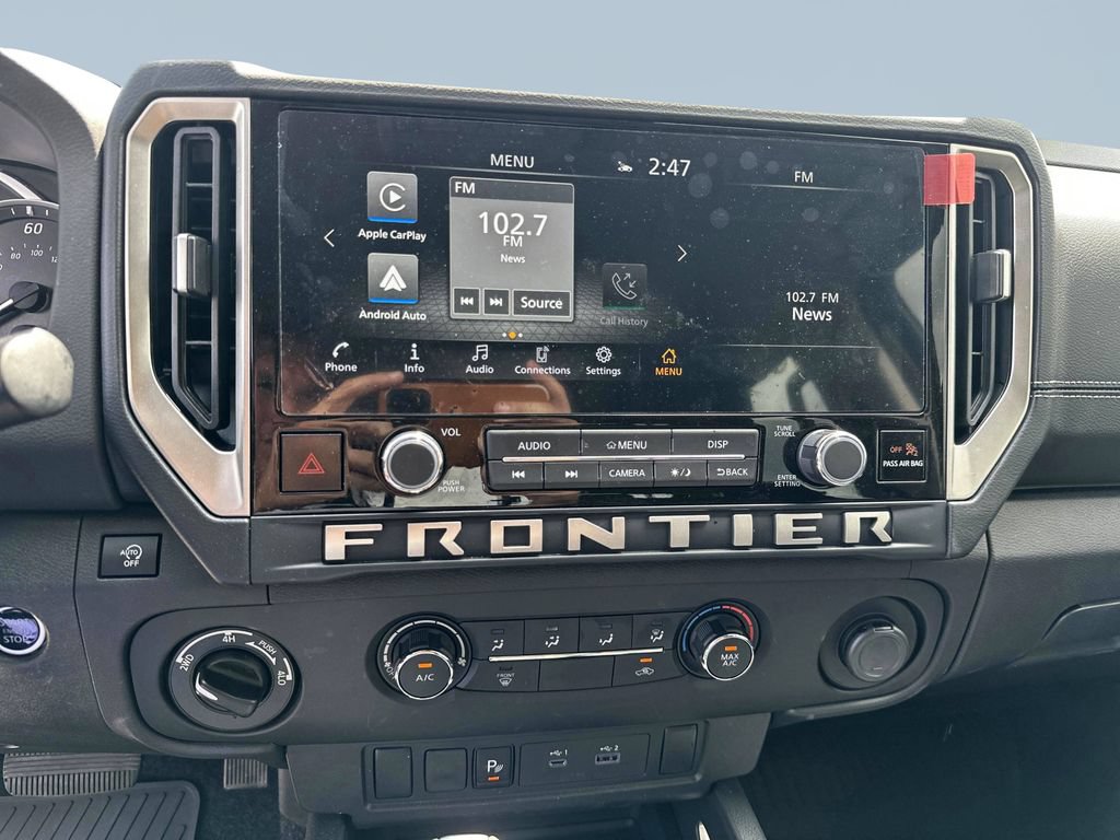 Used 2025 Nissan Frontier SV AWD/4WD image 19
