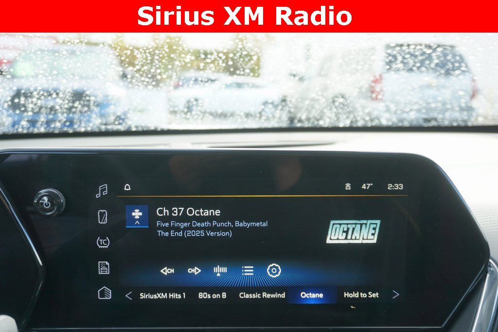 Used 2025 Chevrolet Trax ACTIV w/ Sunroof Package image 12