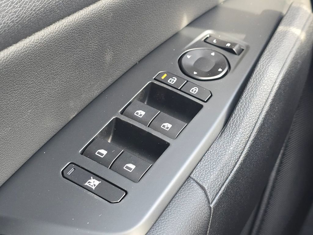 New 2026 Kia Sportage X-Line image 25