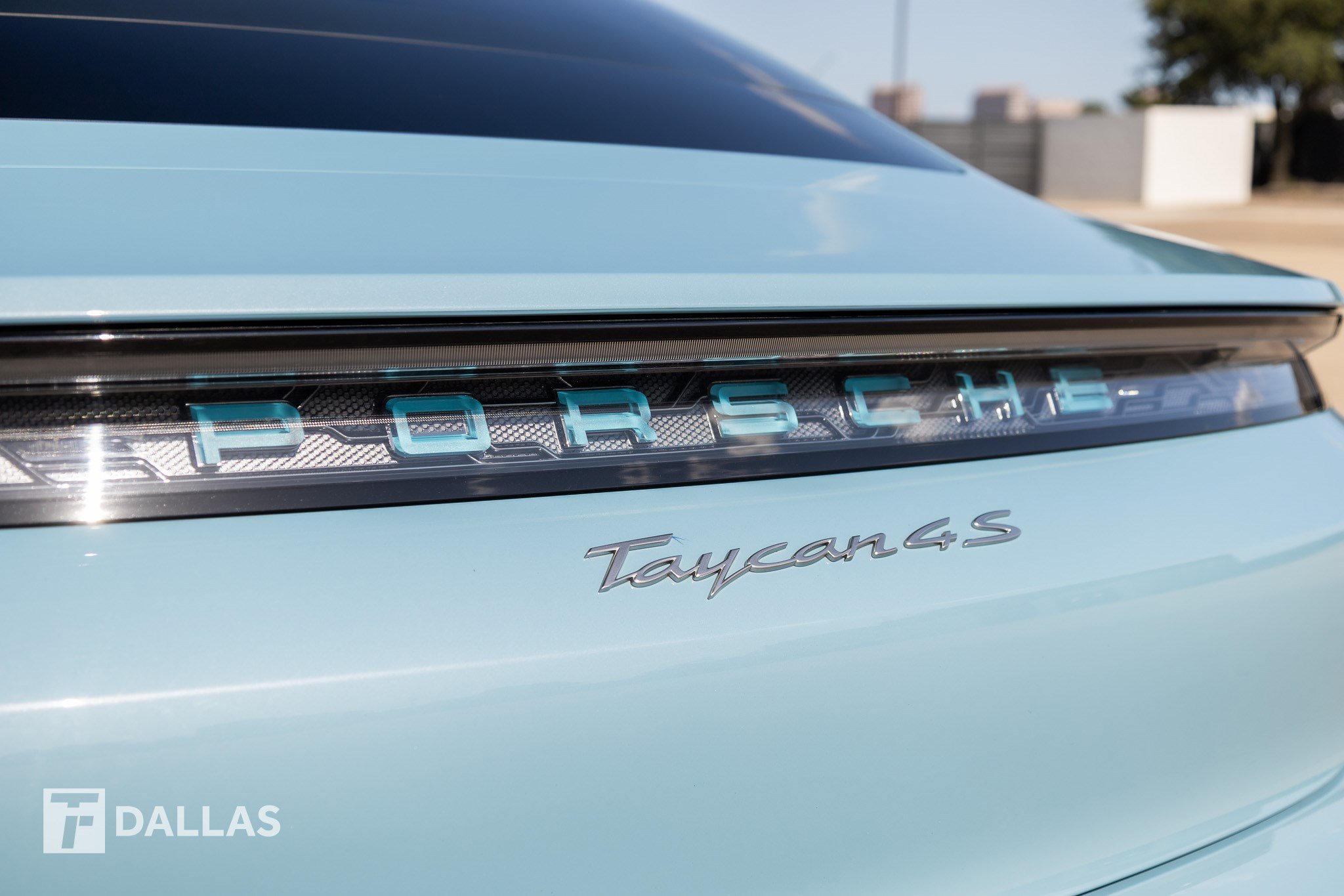 Used 2022 Porsche Taycan 4S AWD/4WD image 20
