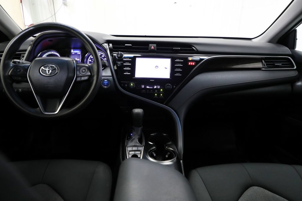 Used 2020 Toyota Camry LE FWD image 2