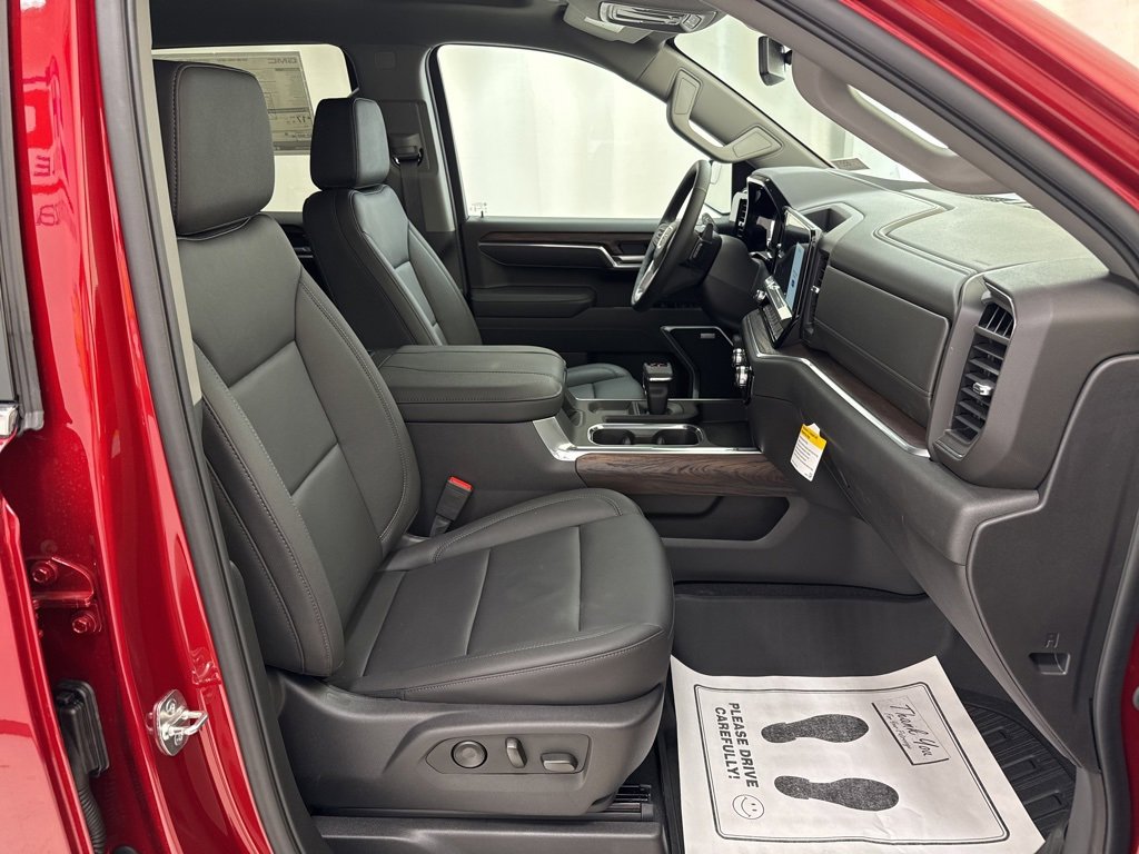 New 2026 GMC Sierra 1500 SLT w/ SLT Premium Package image 9