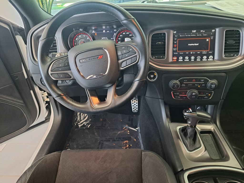 Certified 2022 Dodge Charger Scat Pack w/ Plus Group RWD image 11