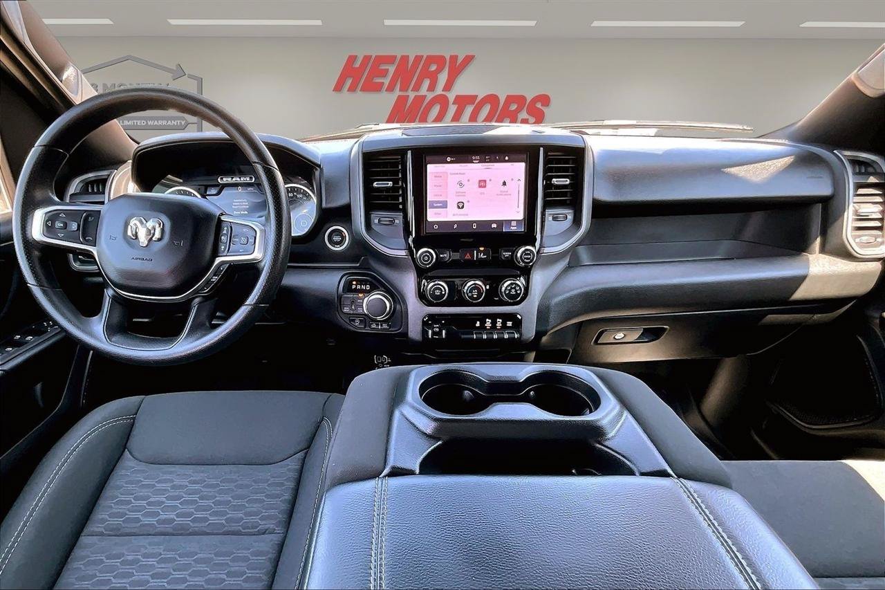 Used 2025 RAM 1500 Warlock AWD/4WD image 7