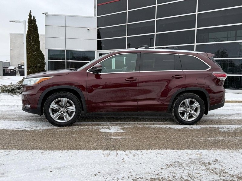 Used 2015 Toyota Highlander Limited Platinum image 6