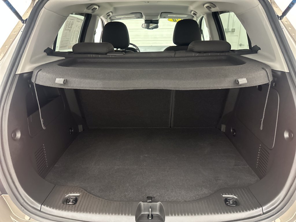 Certified 2020 Chevrolet Trax LT FWD image 28