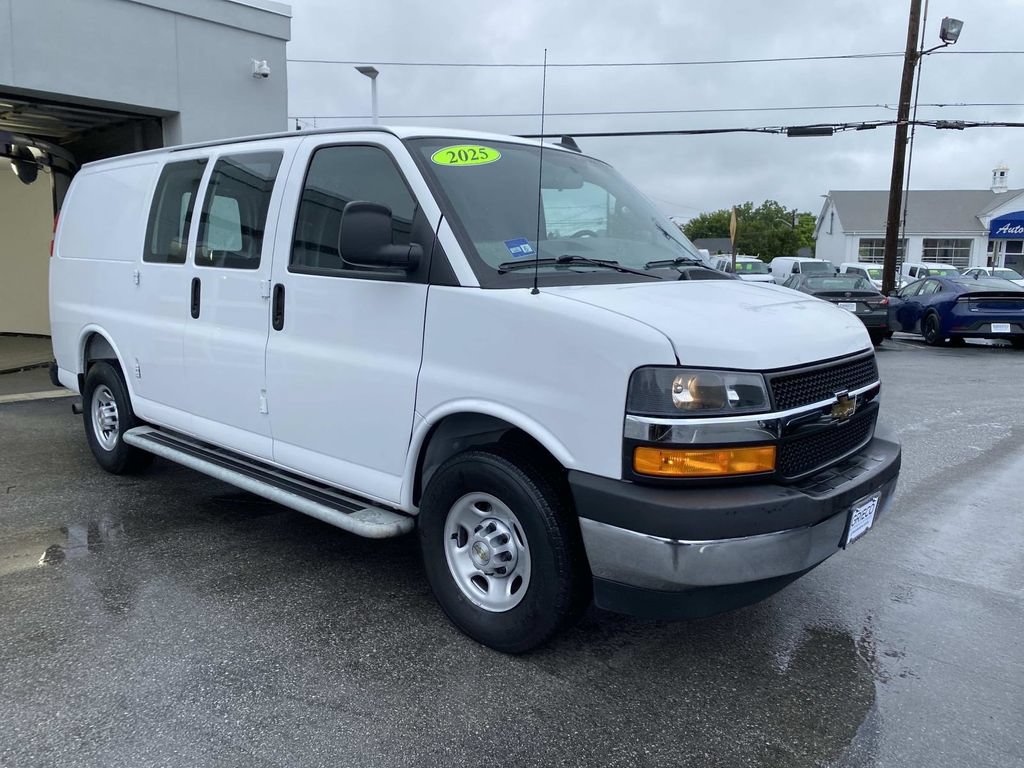 Used 2025 Chevrolet Express 2500 w/ Driver Convenience Package RWD image 12