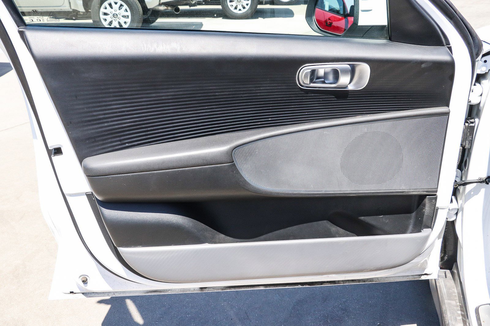 Used 2024 Hyundai Ioniq 6 SEL RWD image 19