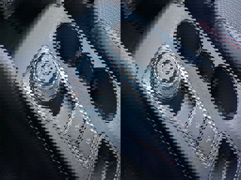 New 2026 Ford Escape ST-Line w/ Tech Pack #1 image 12