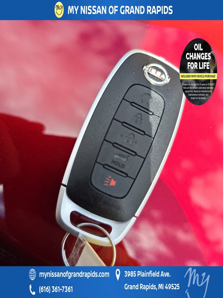 Used 2024 Nissan Rogue SV w/ SV Premium Package AWD/4WD image 36