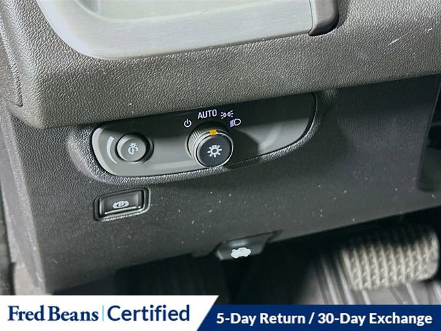 Used 2018 GMC Terrain SLE w/ Driver Convenience Package FWD image 12