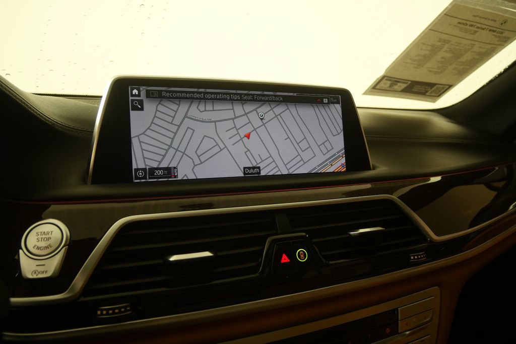 Used 2022 BMW 740i xDrive w/ M Sport Package AWD/4WD image 23