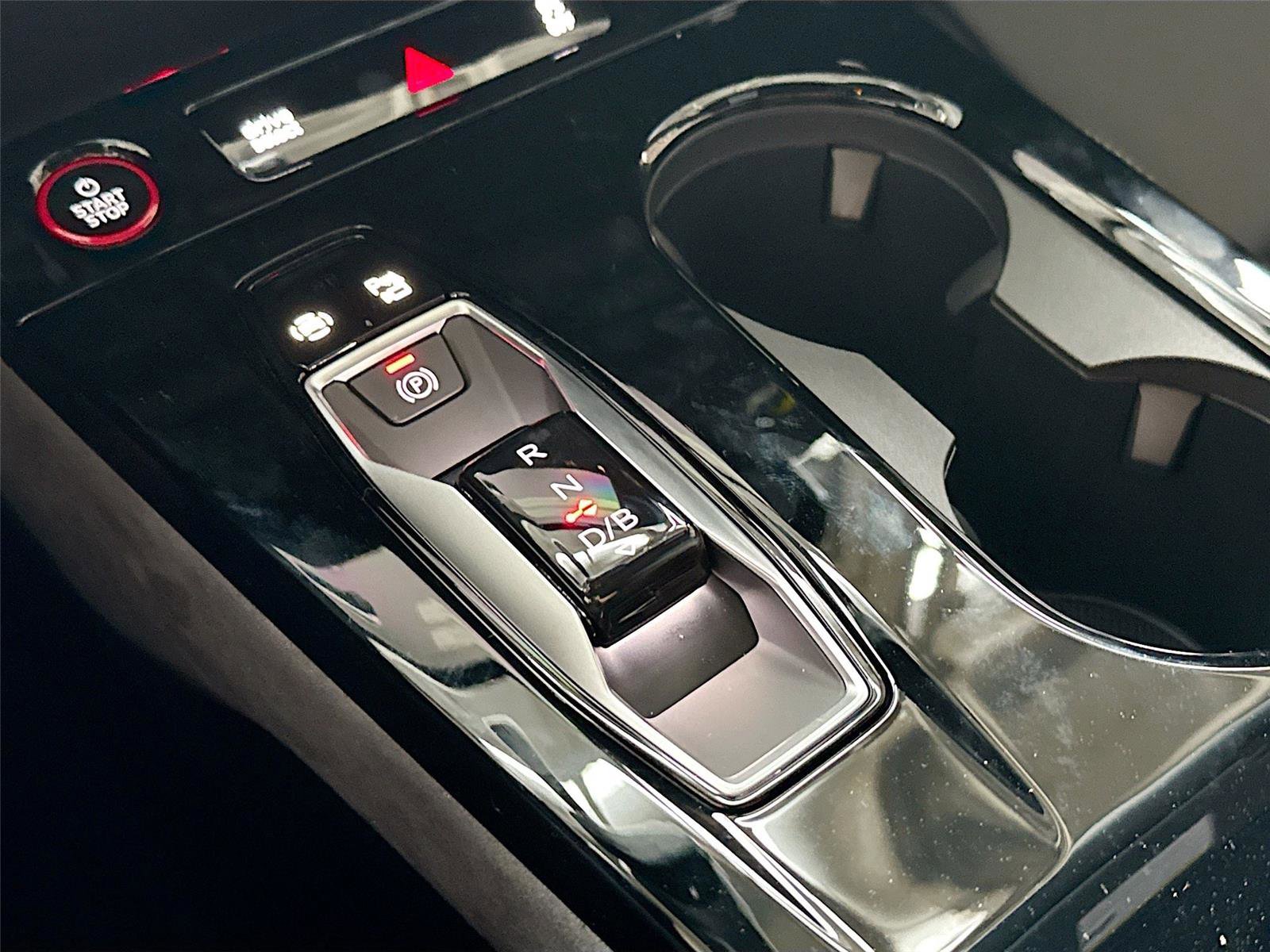 New 2027 Audi SQ6 e-tron Premium Plus image 17