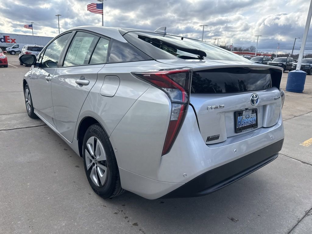 Used 2018 Toyota Prius Two w/ Prius Two Safety Plus Package image 7