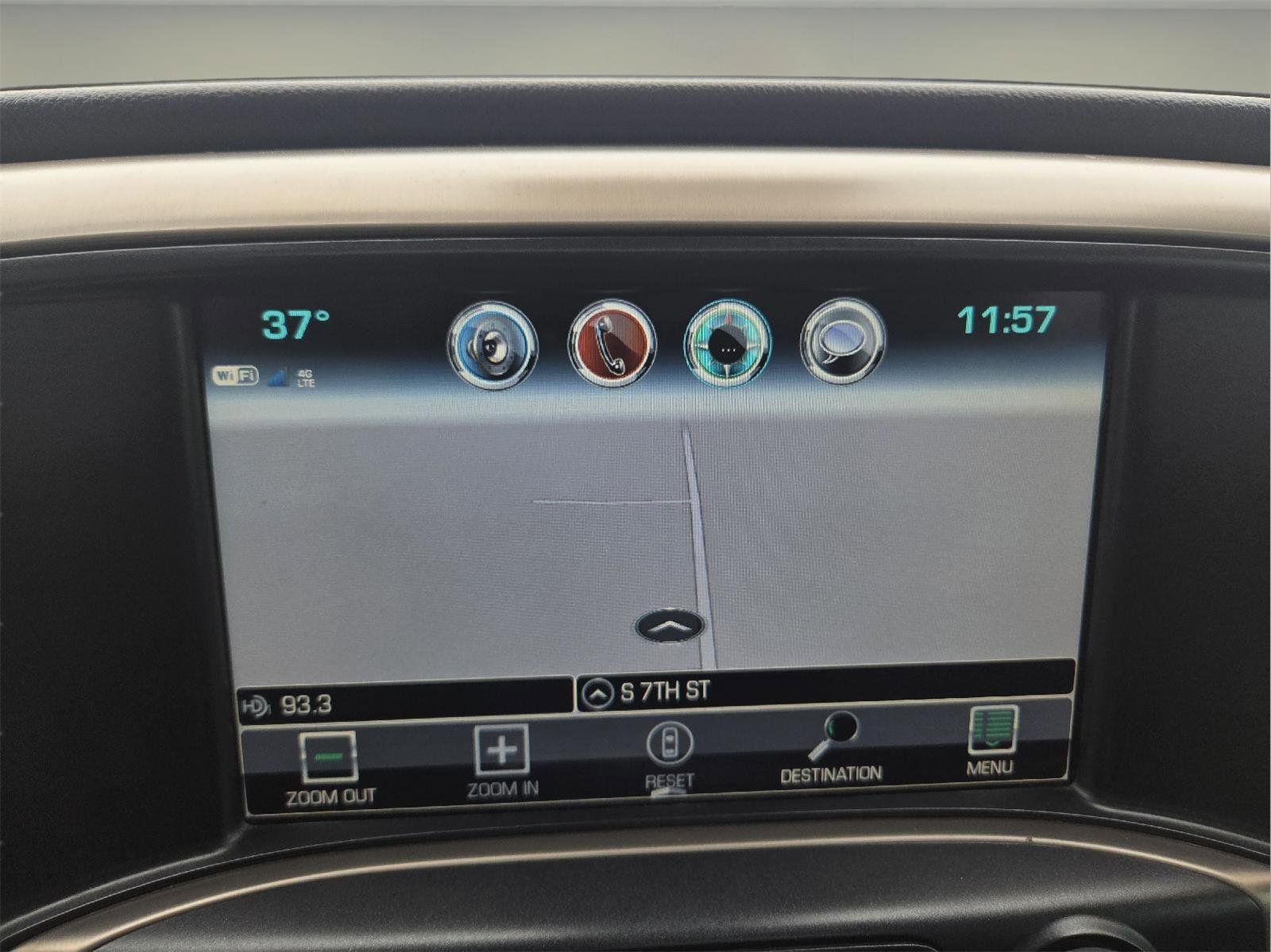 Used 2017 GMC Sierra 2500 Denali w/ Duramax Plus Package image 15