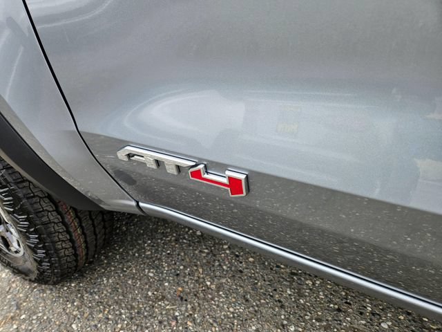 New 2026 GMC Canyon AT4 AWD/4WD image 9