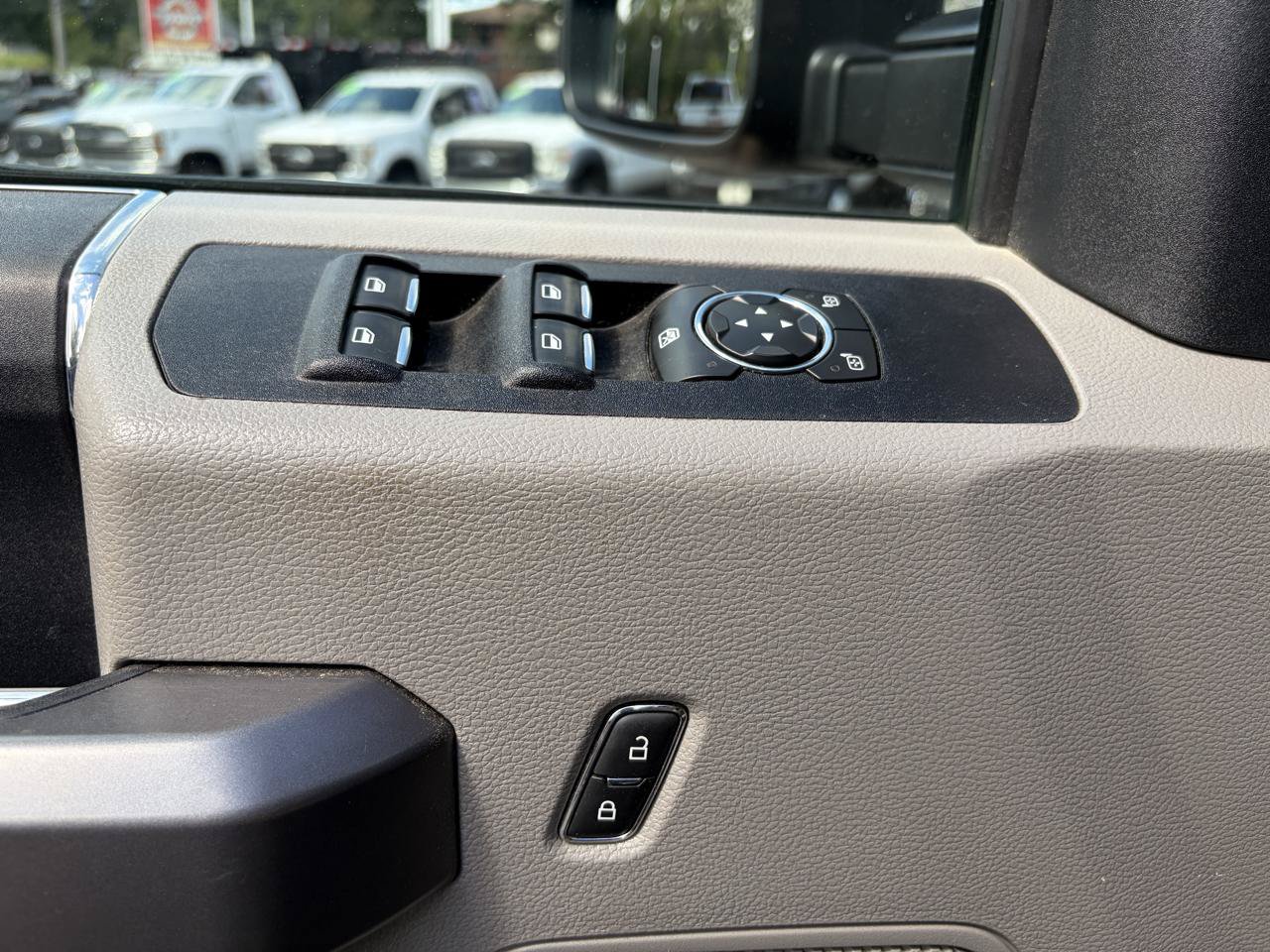 Used 2020 Ford F250 XLT w/ FX4 Off-Road Package AWD/4WD image 20