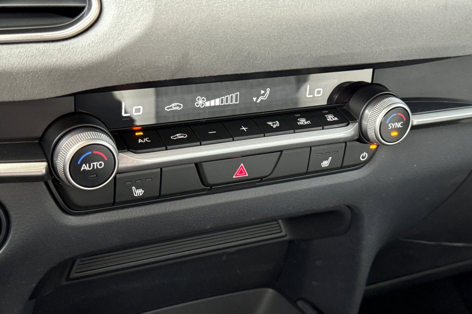 New 2026 MAZDA CX-30 Aire Edition AWD/4WD image 19