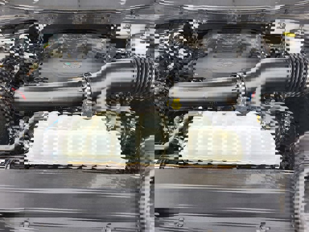 Used 2022 Ford F150 Lariat w/ Equipment Group 502A High image 19