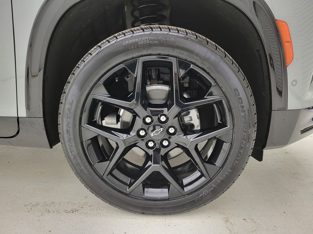 New 2026 Chevrolet Traverse RS w/ LPO, Floor Liner Package image 29