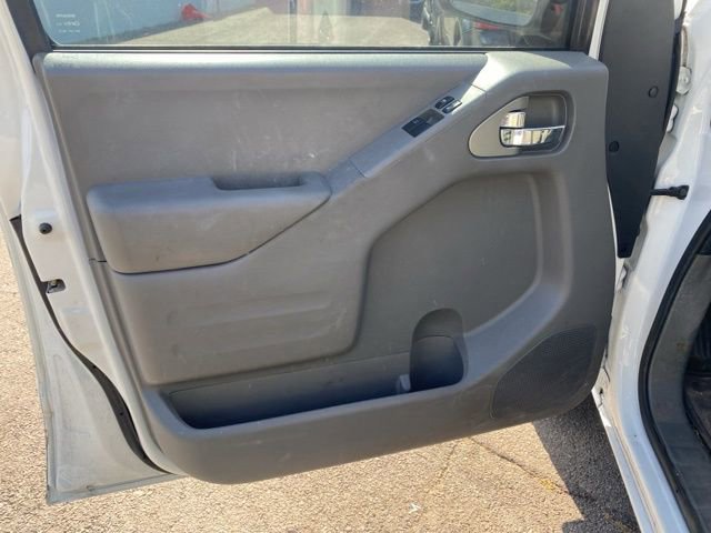 Used 2021 Nissan Frontier S w/ S Utility Package image 12