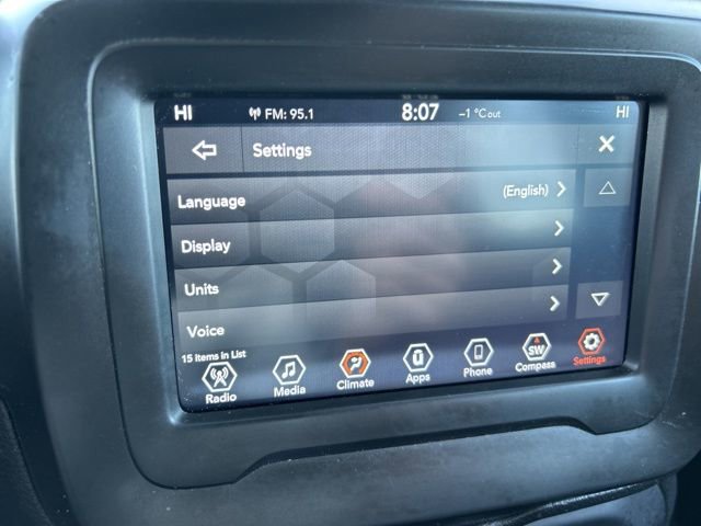 Used 2018 Jeep Renegade Altitude image 27