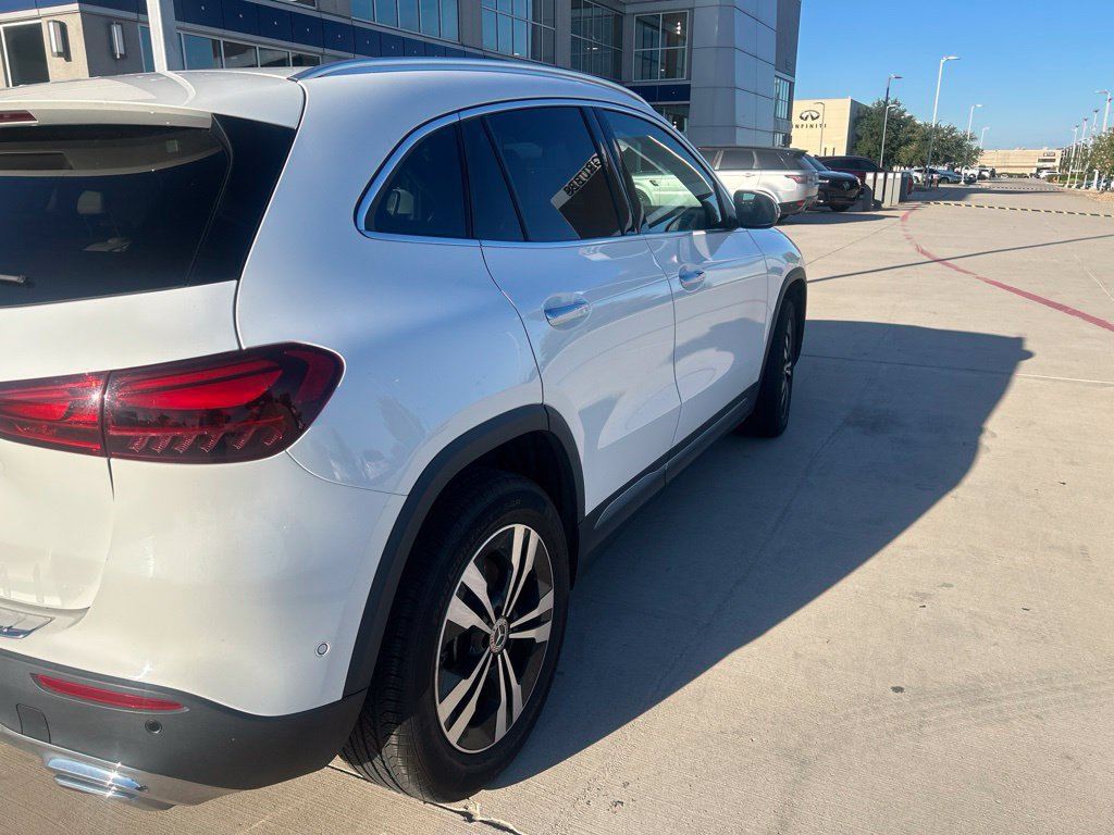 Used 2025 Mercedes-Benz GLA 250 image 3
