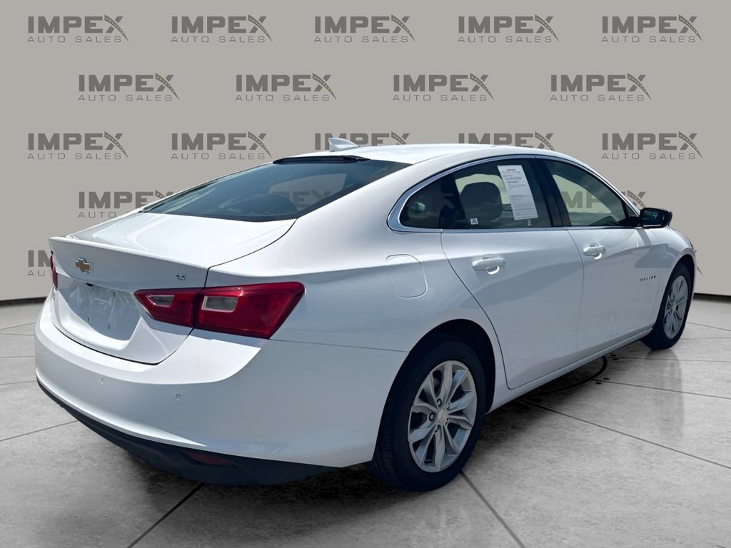 Used 2024 Chevrolet Malibu LT FWD image 3