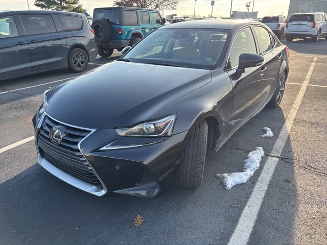 Used 2018 Lexus IS 300 AWD image 3