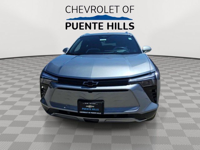 Used 2025 Chevrolet Blazer EV LT AWD/4WD image 3