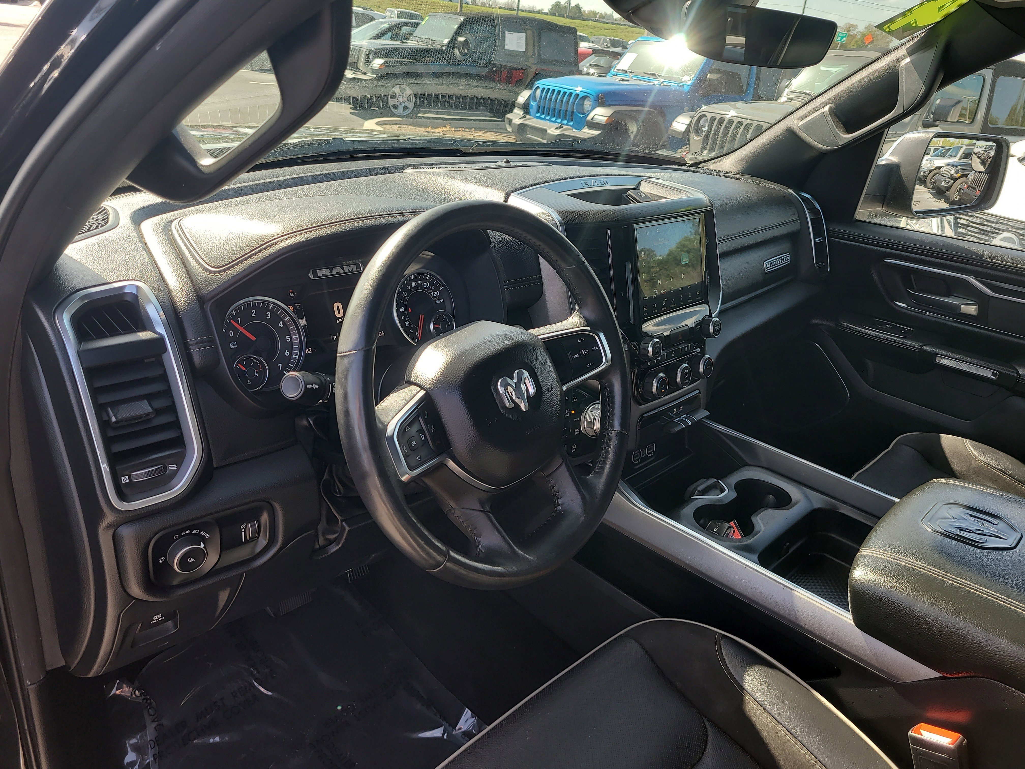 Used 2024 RAM 1500 Laramie image 19