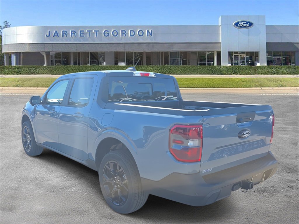 New 2025 Ford Maverick Lariat w/ Black Appearance Package image 3