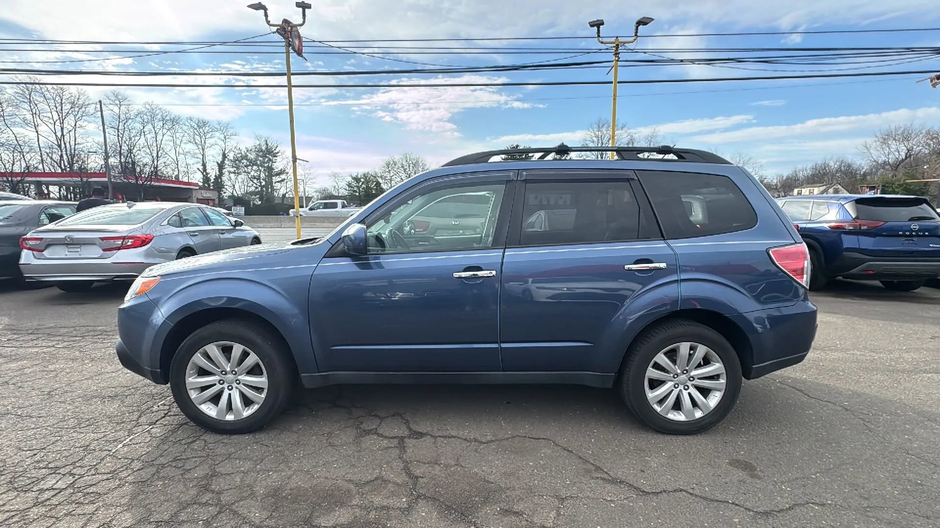 Used 2013 Subaru Forester 2.5X Premium w/ Plus Pkg image 8