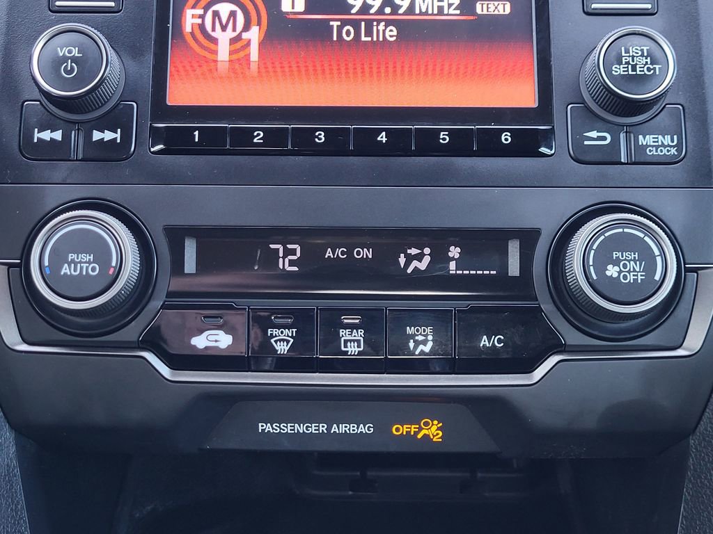 Used 2017 Honda Civic Sport image 9